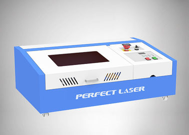 Working Area 300*200mm CO2 40W Small rubber stamp laser engraving machine