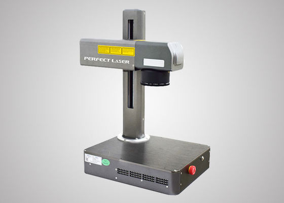 Air Cooling Laser Marking Engraving Machine For Metal PVC Multi Angle Marking